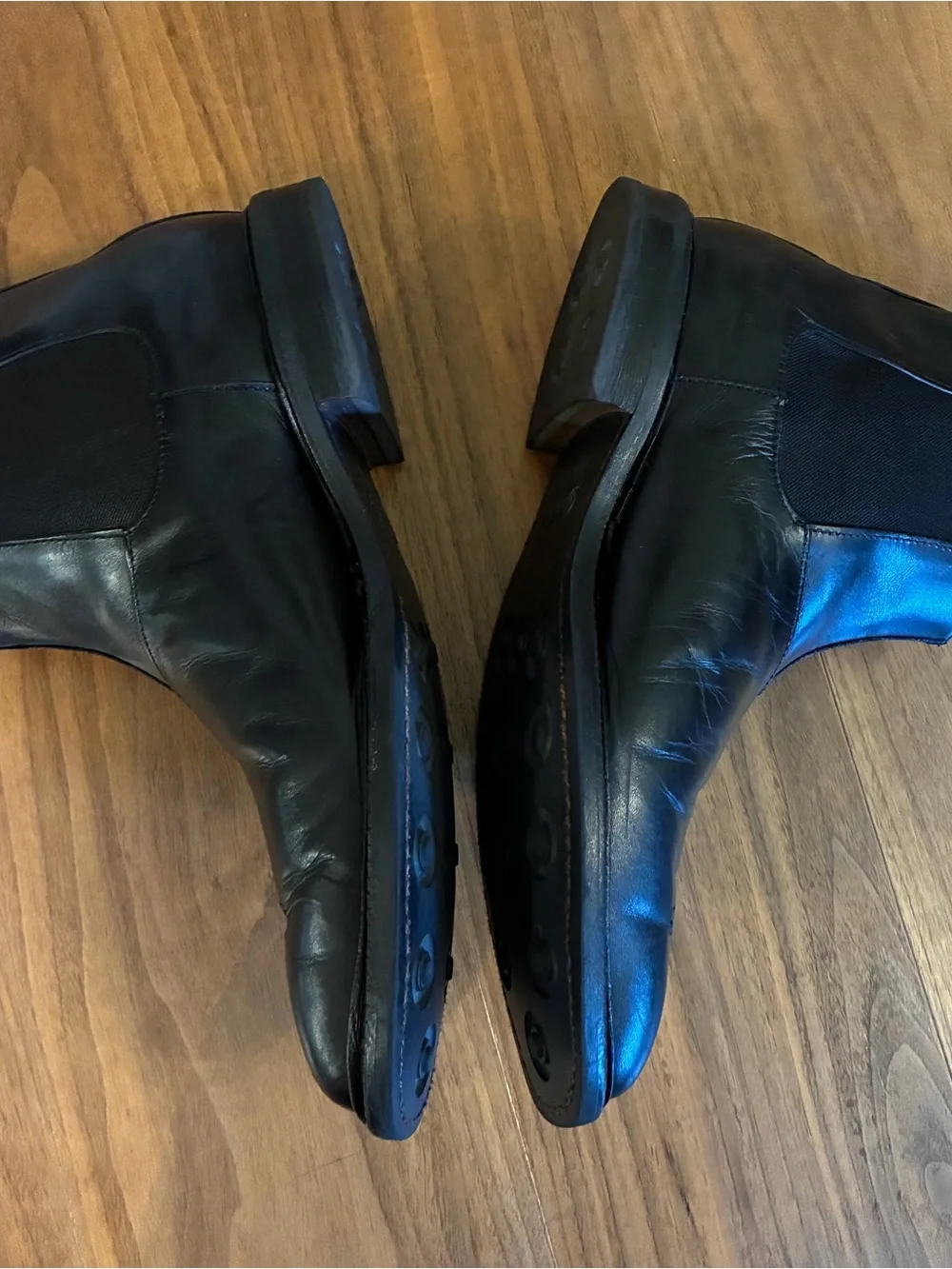 Men's Black Leather Chelsea Boots - Classic Slip-On Style